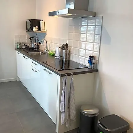 Bed & Breakfast Zunderdorp 4*